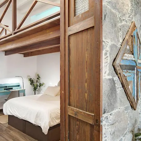 Quintanilla By Rivero فيلة *